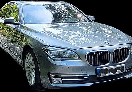 BMW 730d -TÜV neu Monitore hinten Reiselimusine