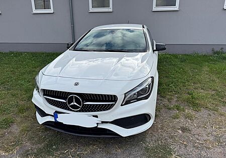 Mercedes-Benz CLA 200 Shooting Brake -AMG Line
