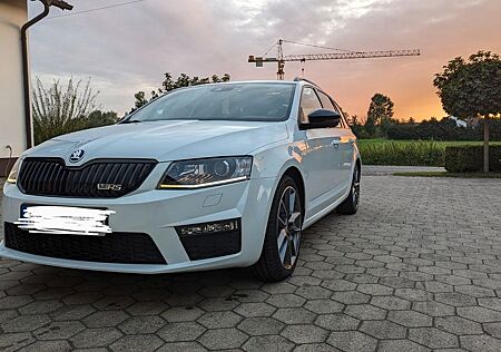 Skoda Octavia 2.0 TDI Green tec DSG RS Combi RS