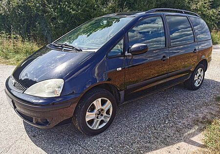 Ford Galaxy 2.3 16V Ghia 7-Sitzer Ghia