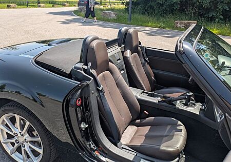 Mazda MX-5 Energy 1.8 - A Summer MUST! (CABRIO)