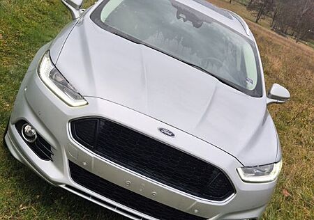 Ford Mondeo 2,0 TDCi 132kW Titanium Turnier Titanium