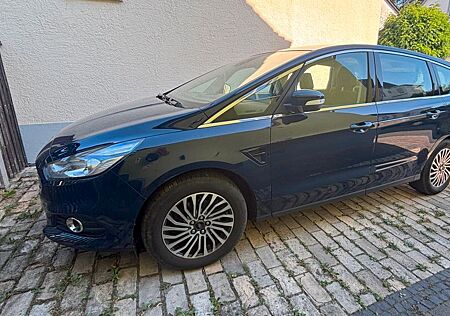 Ford S-Max 2,0 EcoBlue 140kW Titanium Titanium