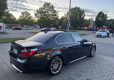 BMW 530i A -