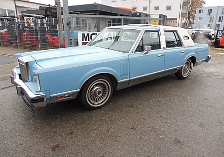 Lincoln Town Car mit H-Zulassung und Mwst.