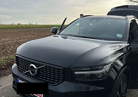 Volvo XC 40 XC40 B4 AWD R Design Geartronic R Design