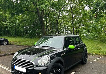 Mini ONE 72KW Brick Lane Alien Green Brick Lane A...