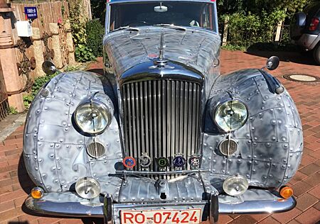 Bentley Mk.VI Mulliner, Alu-Karosse, Designer-Airbrush