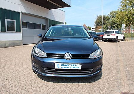 VW Golf Volkswagen VII Lim. Lounge BMT 1.4, Navi, PDC, SHZ,LMF