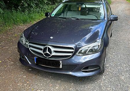 Mercedes-Benz E 300 BlueTEC T AVANTGARDE AVANTGARDE
