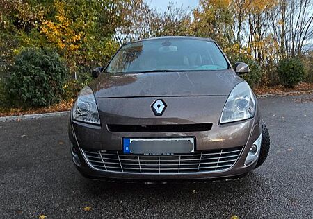 Renault Grand Scenic Luxe dCi 160 FAP Luxe