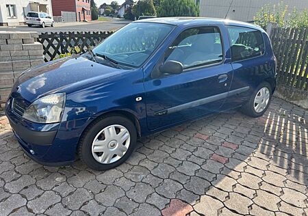 Renault Clio 1.2 16V Authentique Authentique