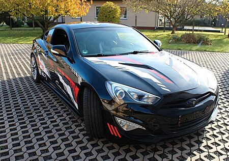 Hyundai Genesis Coupe voll voll