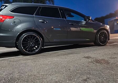 Ford Focus 1,5 EcoBoost 110kW Titanium Turnier Ti...