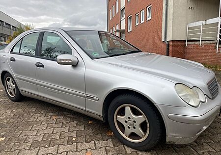 Mercedes-Benz C 180 Kompressor TÜV Klima Bremsen neu