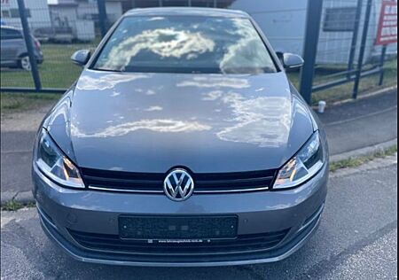 VW Golf Volkswagen VII Lim. Cup BMT