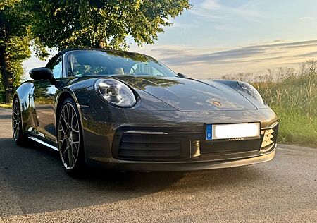 Porsche 992 Carrera 4S Cabriolet Carrera S