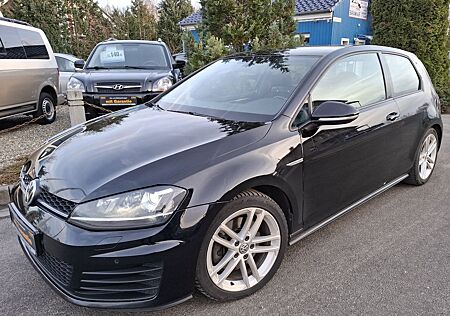 VW Golf Volkswagen VII Lim. GTD BMT