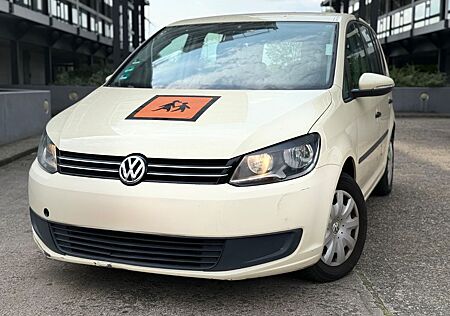 VW Touran Volkswagen DSG PDC KLIMA
