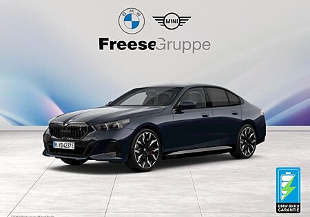 BMW i5 xDrive40 AHK 360° STANDHZ HEAD-UP SITZBELÜFT