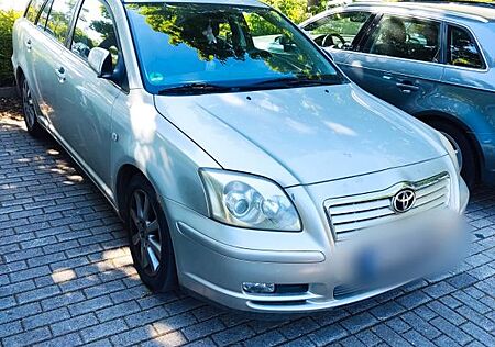 Toyota Avensis 1.8 VVT-i -