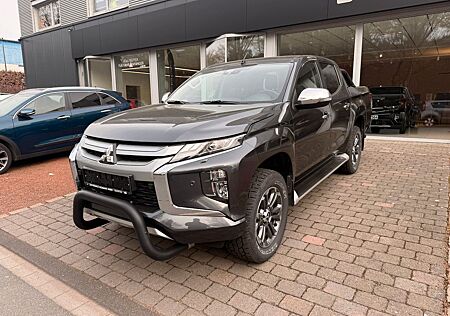 Mitsubishi L200 Select Doppelkabine 4WD *SONDERUMBAUTEN*