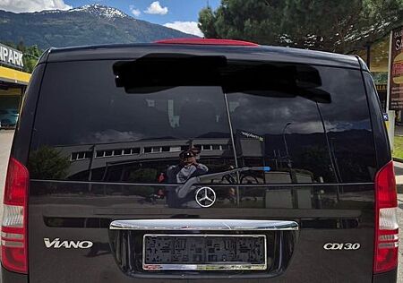 Mercedes-Benz Viano 3.0 CDI AMBIENTE EDITION extralangFacelift
