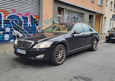 Mercedes-Benz S 320 CDI 4MATIC - Facelift Umbau Hinten