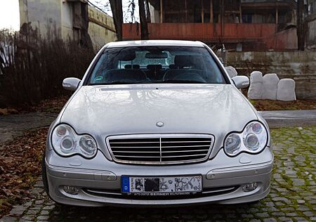 Mercedes-Benz C 200 KOMPRESSOR AVANTGARDE Avantgarde
