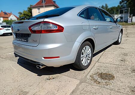 Ford Mondeo Lim. Titanium X 1. Hand Leder