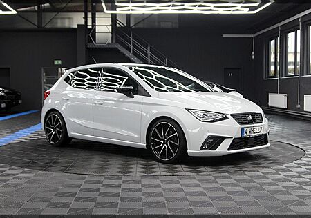 Seat Ibiza 1.0 TSI FR CAM / PDC / NAVI