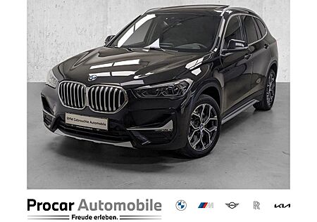 BMW X1 xDrive20d xLine PANO AHK ACC HiFi HuD DA+ PA