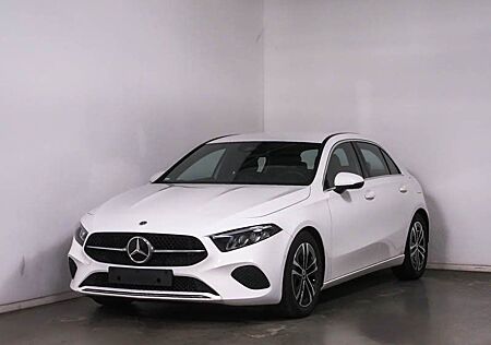 Mercedes-Benz A 180 Progressive Adv. TOTWINK+LED+KAM&PDC+MBUX+