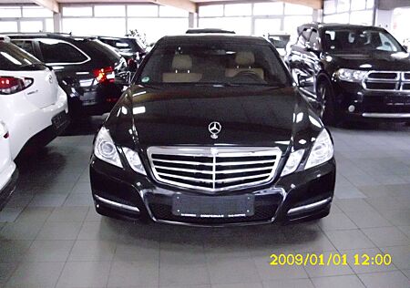 Mercedes-Benz E 200 Lim. Leder Navi Automatik Klimaautomatik