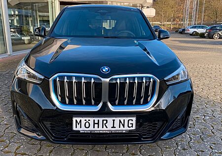 BMW iX1 Baureihe 30 xDrive M Sport Voll Elekt