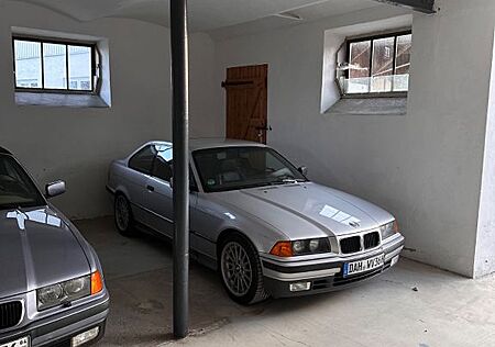 BMW 325i E36 Coupe | Original Zustand | 66 000km
