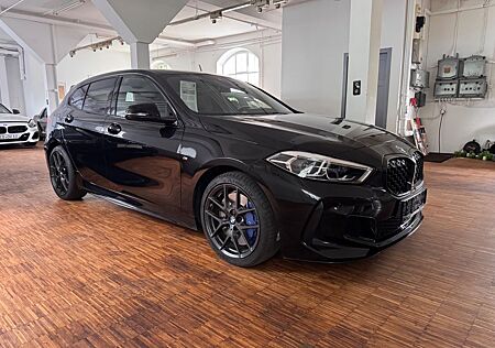 BMW M135i xDrive*H&K-Sound*M-Performance*Head-Up*