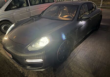 Porsche Panamera GTS Tüv auf Wunsch Neu! 21 Zoll!