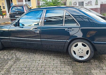 Mercedes-Benz S 300 Turbodiesel