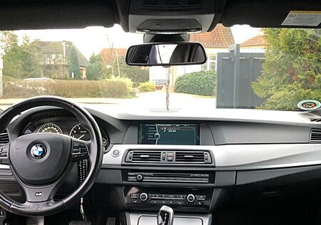 BMW 528i M-Paket