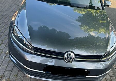VW Golf Volkswagen 1.0 TSI Join Variant Join