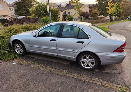 Mercedes-Benz C 180 CLASSIC Classic