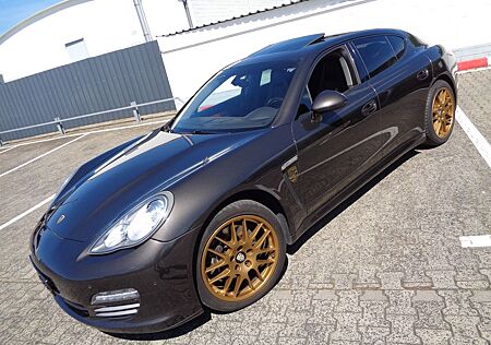 Porsche Panamera 4WD PZ-MOTOR 116 tkm EGSD PCM BOSE PRSE