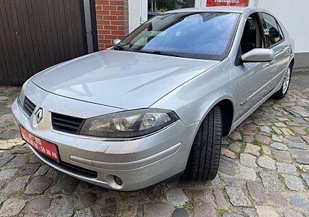 Renault Laguna Privilege 2.0 16V aus Fam.besitz TÜV NEU