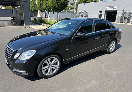 Mercedes-Benz E 200 CDI BlueEFFICIENCY AVANTGARDE AVANTGARDE