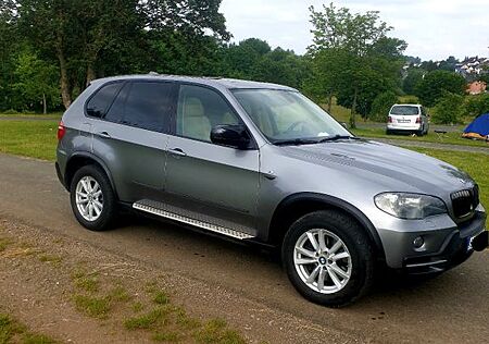 BMW X5 xDrive 4,8 i - Prins LPG Autogasanlage