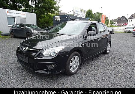 Hyundai i30 Classic / Klima / 8-Fach