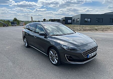 Ford Focus Vignale Turnier, HUD, AHK, Leder, Navi