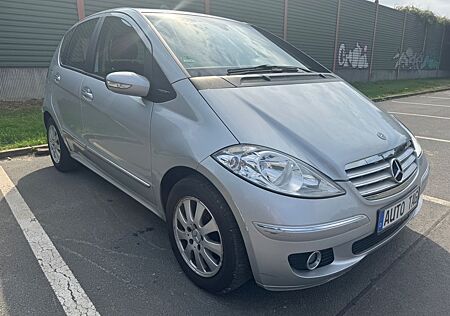 Mercedes-Benz A 180 CDI ELEGANCE Automatik*Panorama*Klima*Alu*