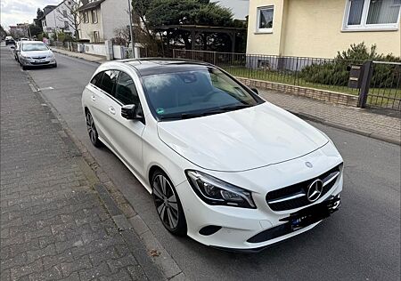Mercedes-Benz CLA 200 Shooting Brake PEAK Edition PEAK Edition